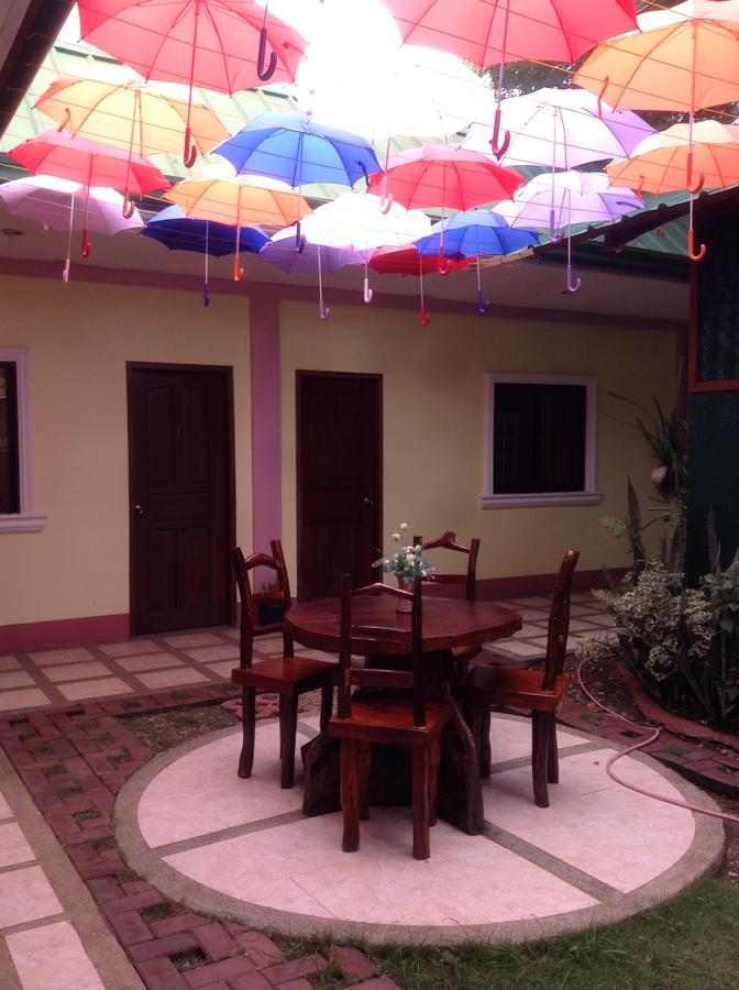 Tia Mers Guest House Puerto Princesa Εξωτερικό φωτογραφία